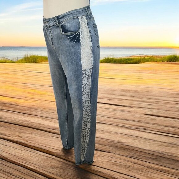 Women's Blue Jeans with Lace Detail - Picture 1 of 12